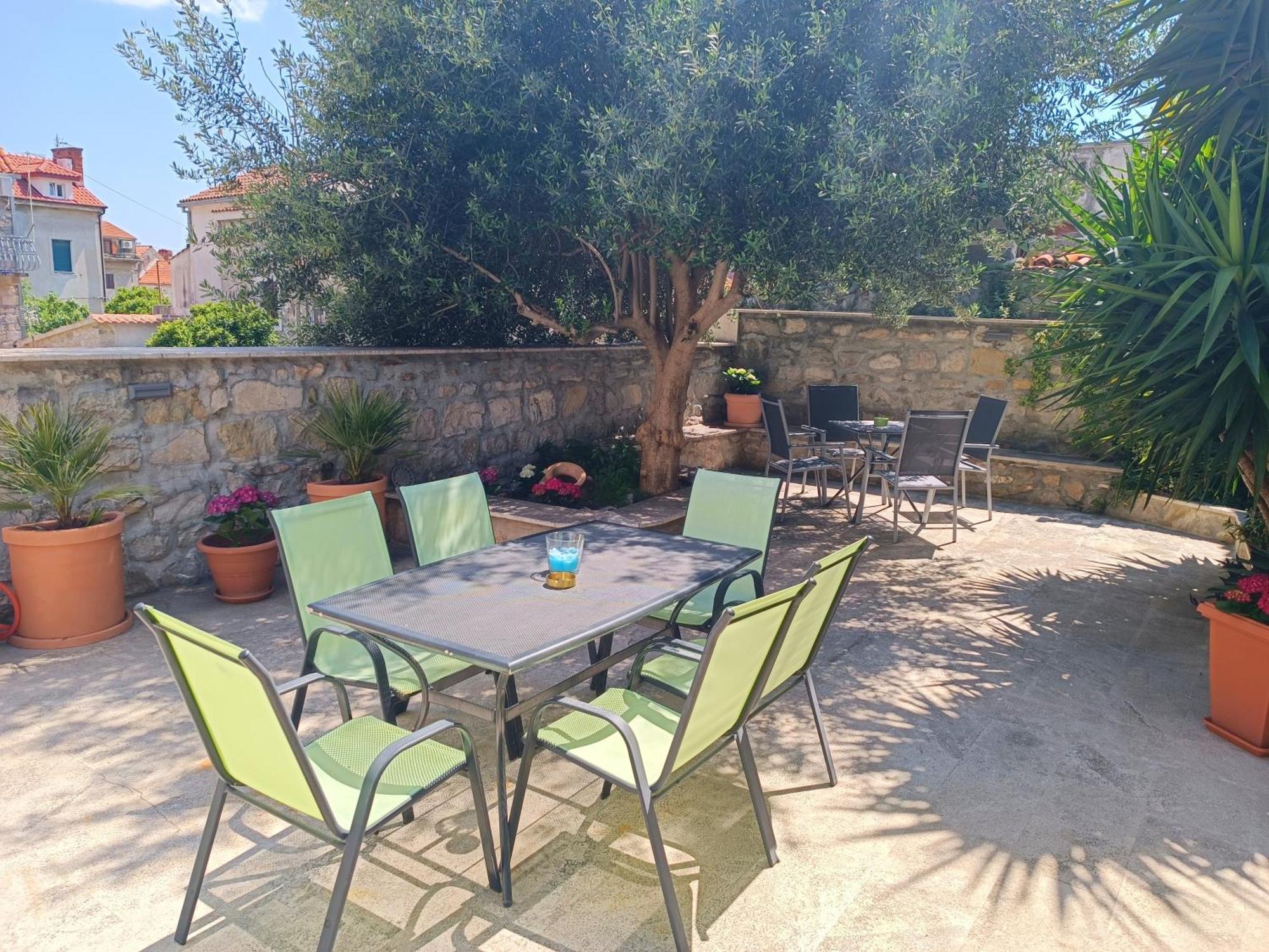 Apartments F&A Σπλιτ Εξωτερικό φωτογραφία